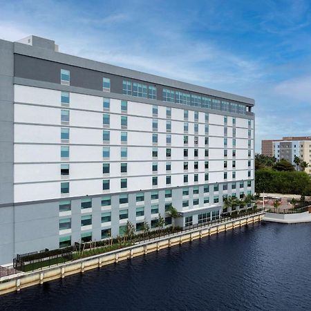 Home2 Suites By Hilton Miami Airport South Blue Lagoon Exterior photo